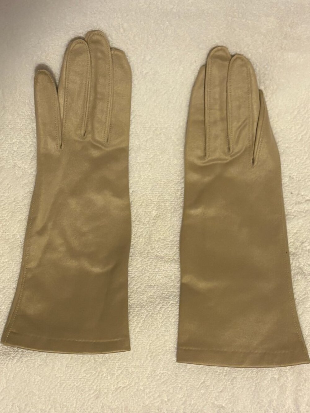 Vintage Van Raalte Beige Nylon Gauntlet Dress Gloves Size 8 Made in USA